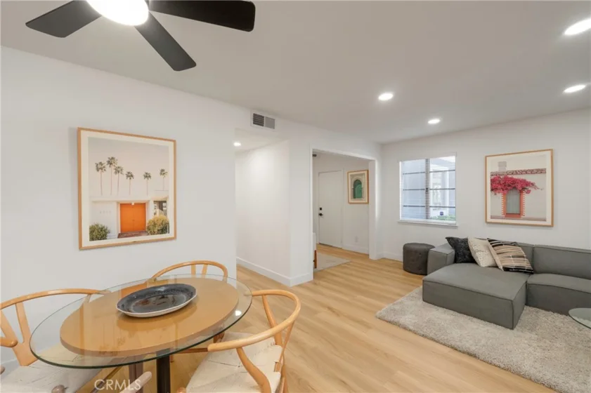 160 Yorktown photo 12