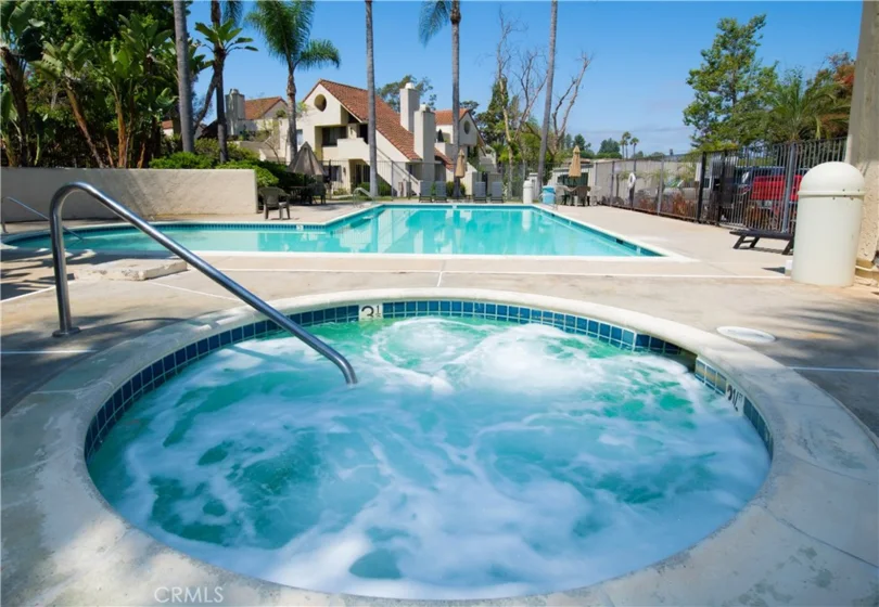 333 N Melrose Drive #E photo 2