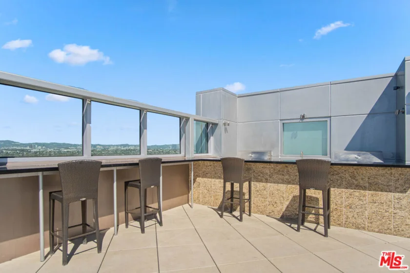 13700 Marina Pointe Drive #1514 photo 30