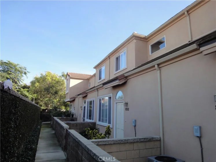 8594 Belmont Street photo 1