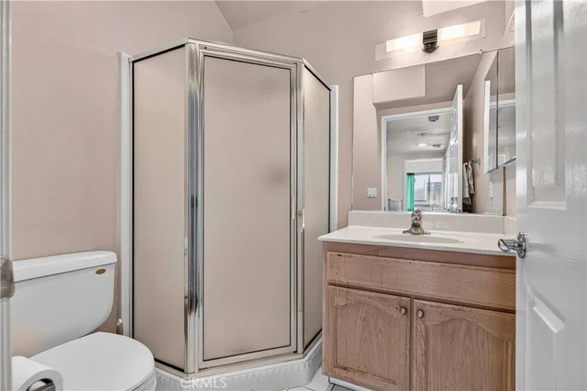411 N Jackson #105 photo 12