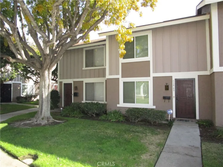 11065 Radcliff Way photo 1