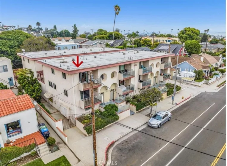 676 Shepard Street #1 photo 1