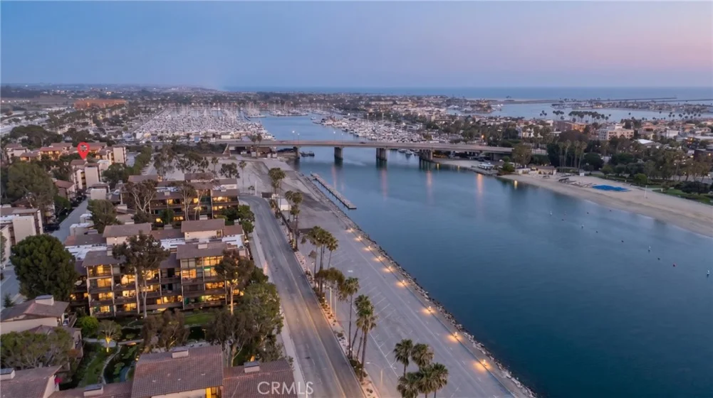 8208 N Marina Pacifica photo 23