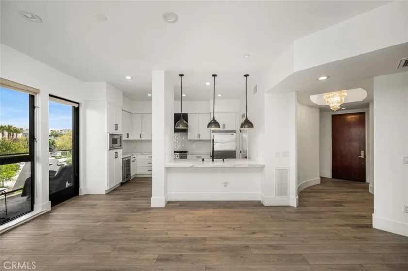 402 Rockefeller #315 photo 3