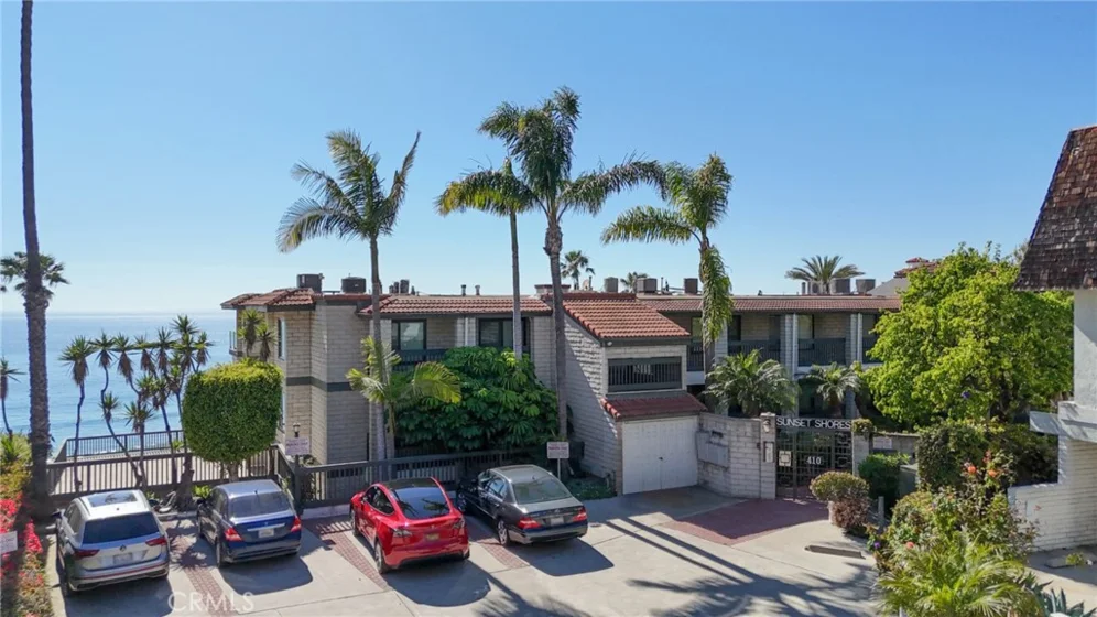 410 Corto Lane #E photo 39
