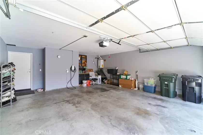 309 Metro Court photo 32