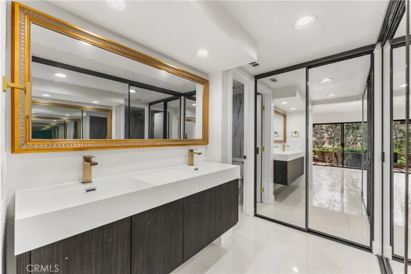 77 Barmore Court photo 27