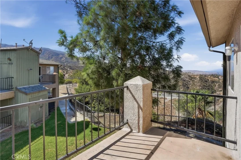 2616 Avenida Del Vista #B204 photo 11