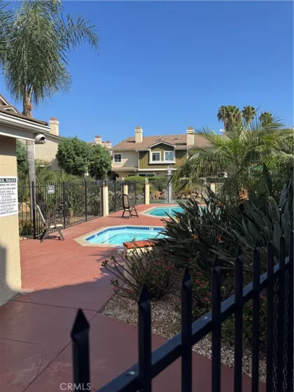 10230 Palm Glen #87 photo 3