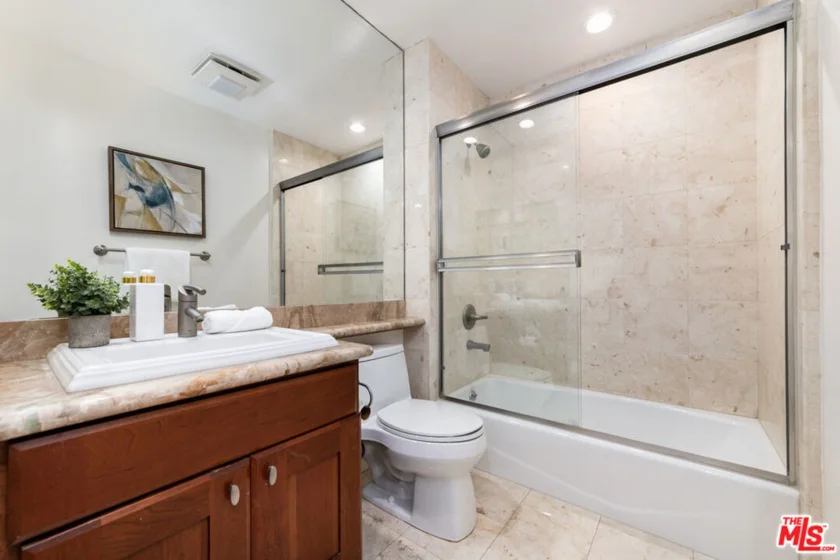 1417 S Westgate Avenue #201 photo 15