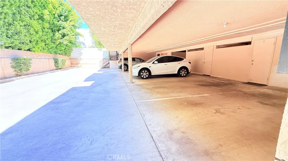432 S Oak Knoll Avenue #4 photo 30