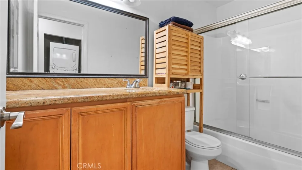 1598 Border Avenue #H photo 11
