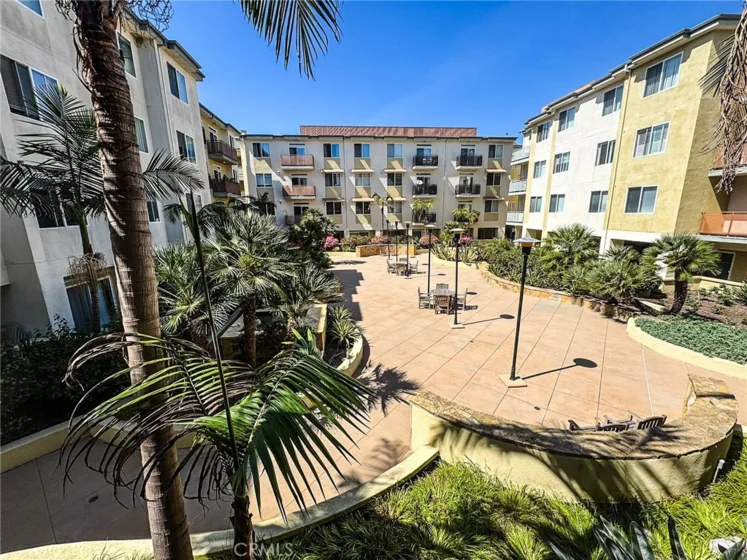 13200 Pacific Promenade #217 photo 6