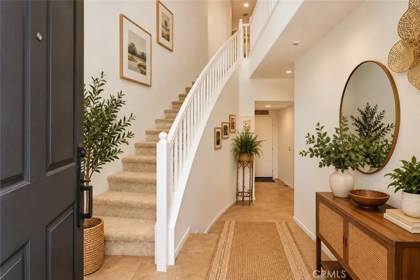 42 Albany Street #65 photo 3