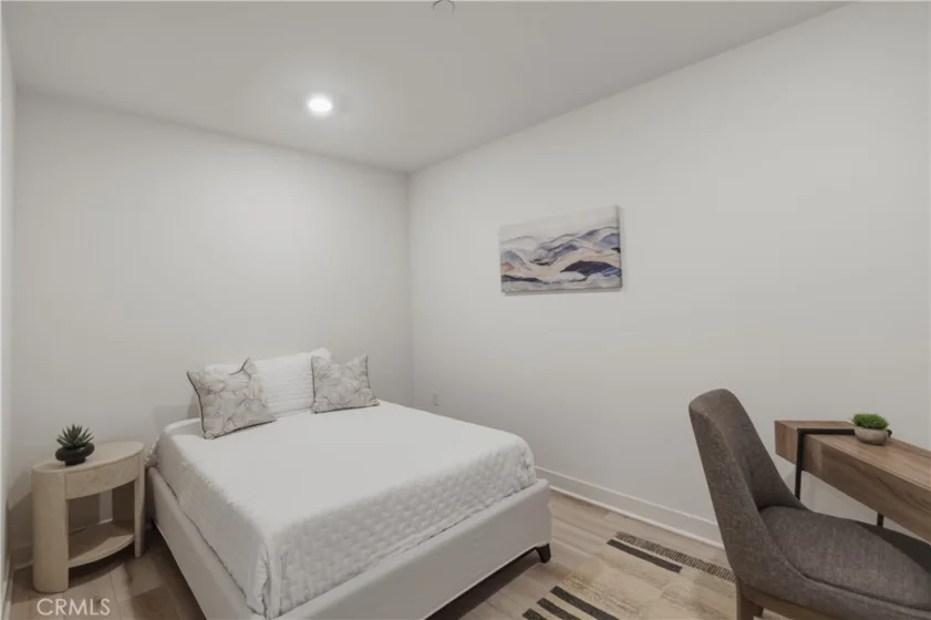 4505 Rivington photo 27