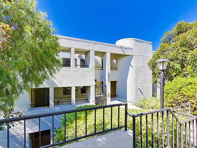 3225 Newell Street #9 photo 1