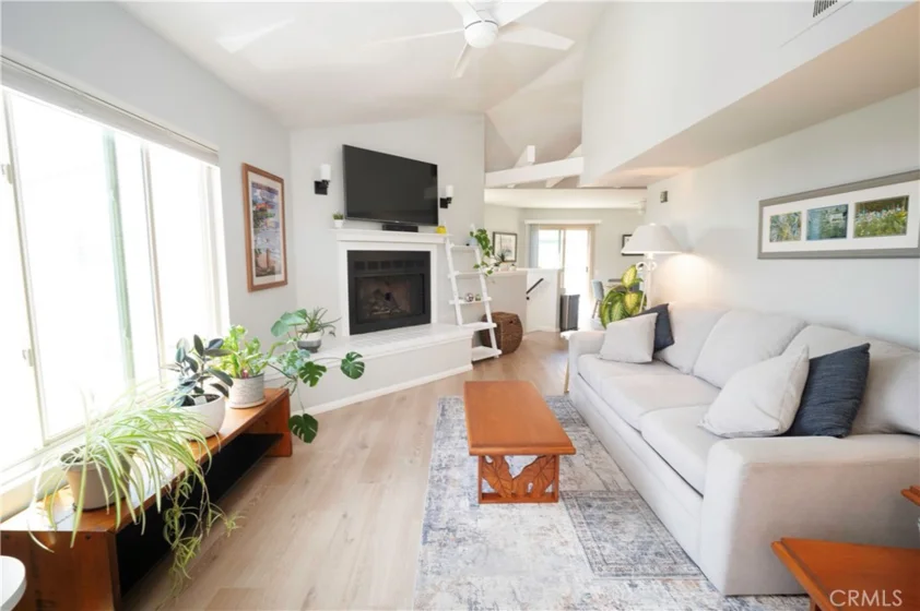 4773 Lamont photo 28