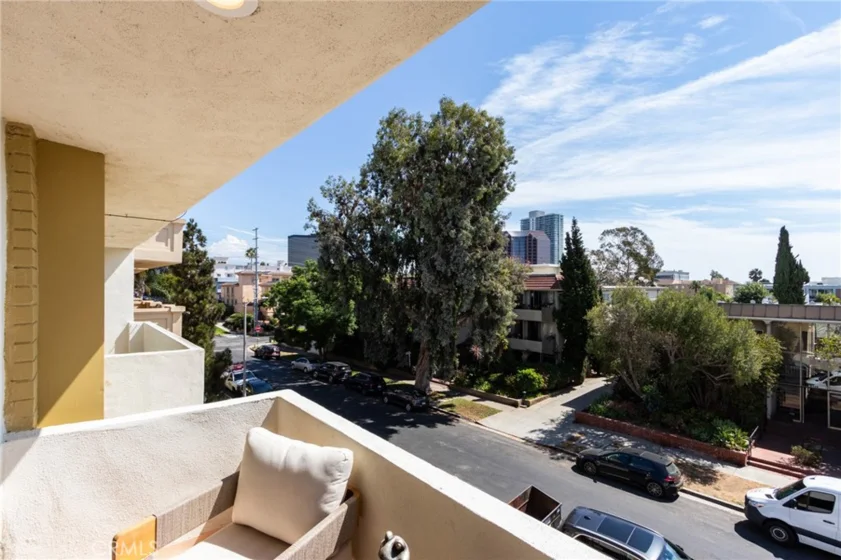 11919 Mayfield #2 photo 4