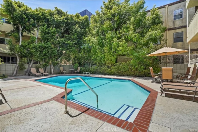 16012 Moorpark #205A photo 25