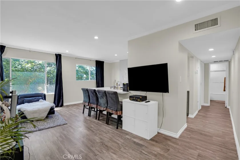 21000 Parthenia Street #24 photo 1