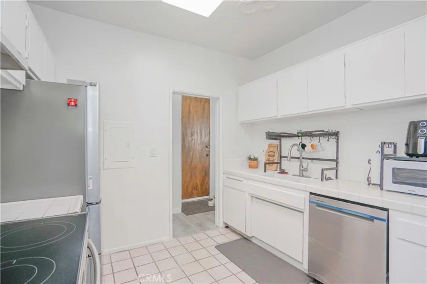 400 S La Fayette Park Pl  #314 photo 11