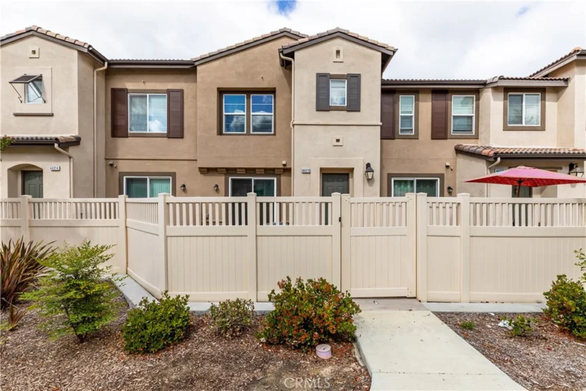 44010 Arcadia Court Photo