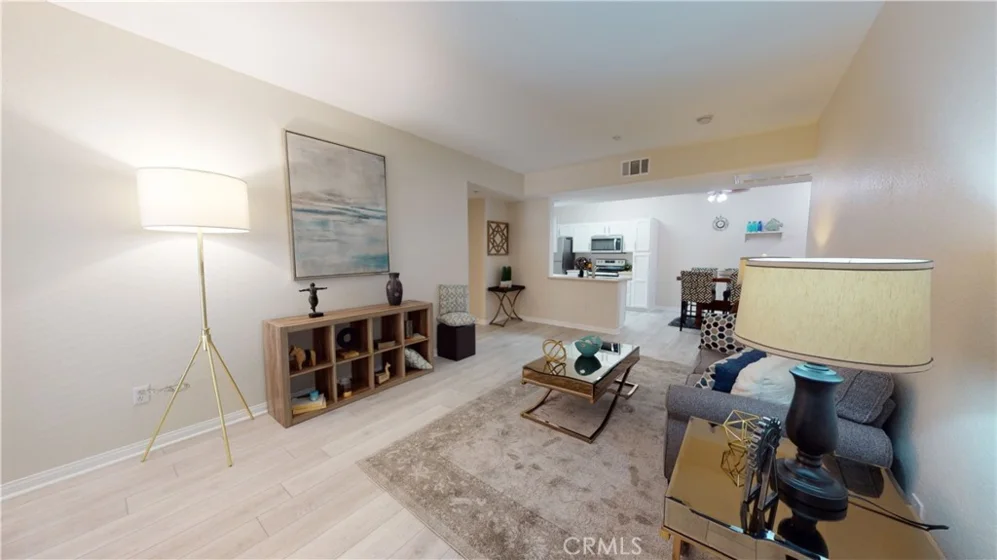 41410 Juniper Street #813 photo 1