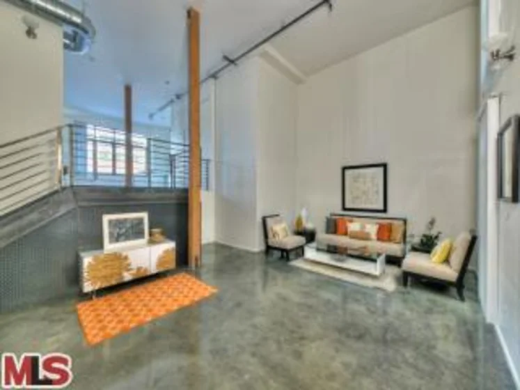 4115 Glencoe Avenue #102 photo 1