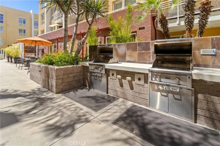 21301 Erwin Street #511 photo 24