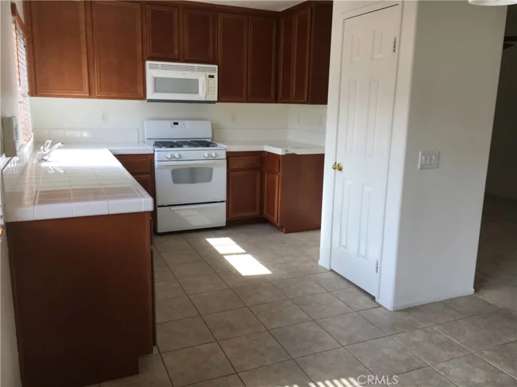 25876 Iris Avenue #A photo 1