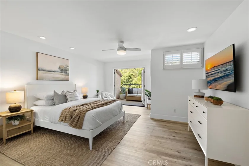 237 Calliope Street photo 12