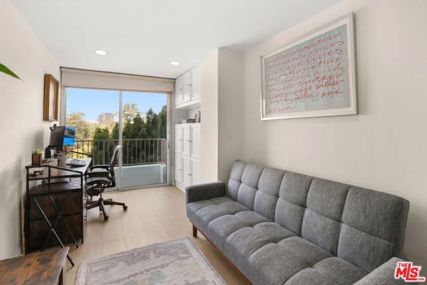 10501 Wilshire Boulevard #902 photo 4