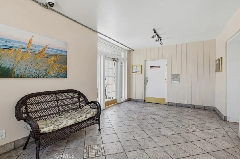 363 Newport Avenue #302 photo 41