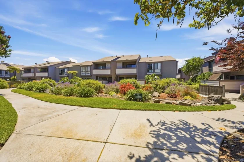 9289 Village Glen Drive #118 photo 15