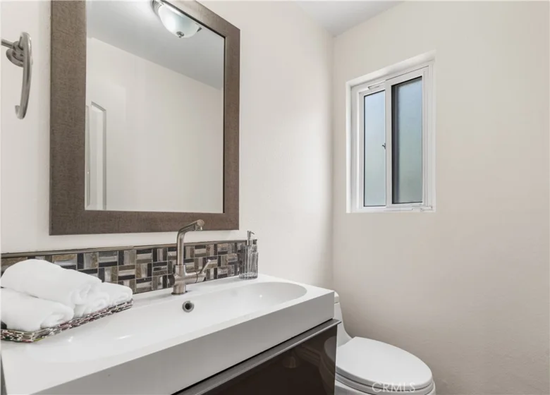 18333 Hatteras #6 photo 21
