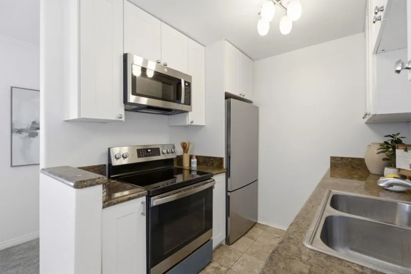 4015 Crown Point Drive #P6 photo 9