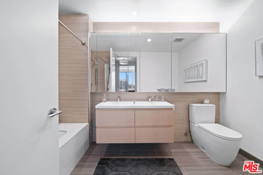 877 Francisco Street #2309 photo 9