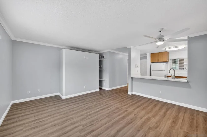 7545 Charmant Drive #1301 photo 29