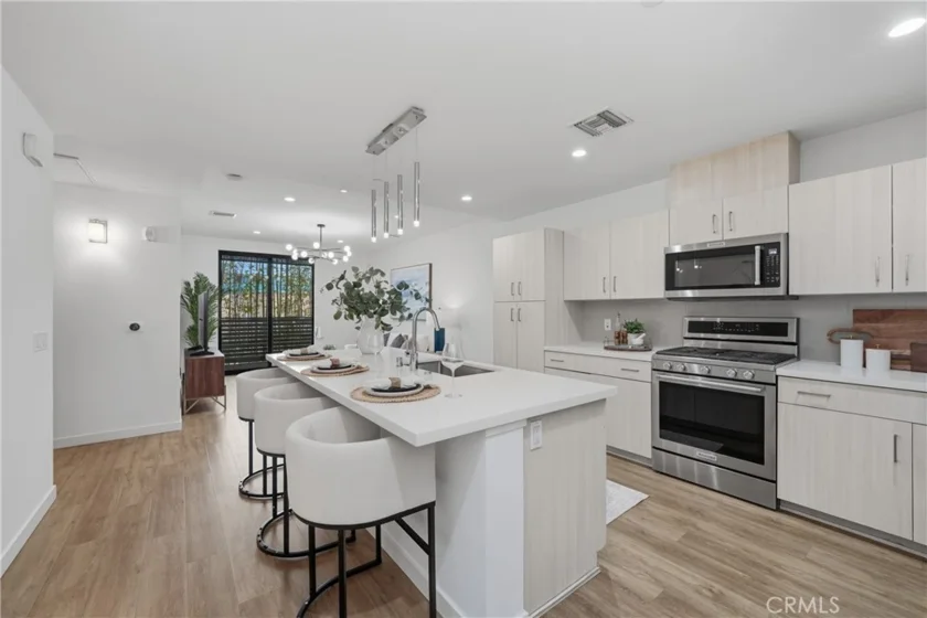 4140 Glencoe Avenue #202 photo 2