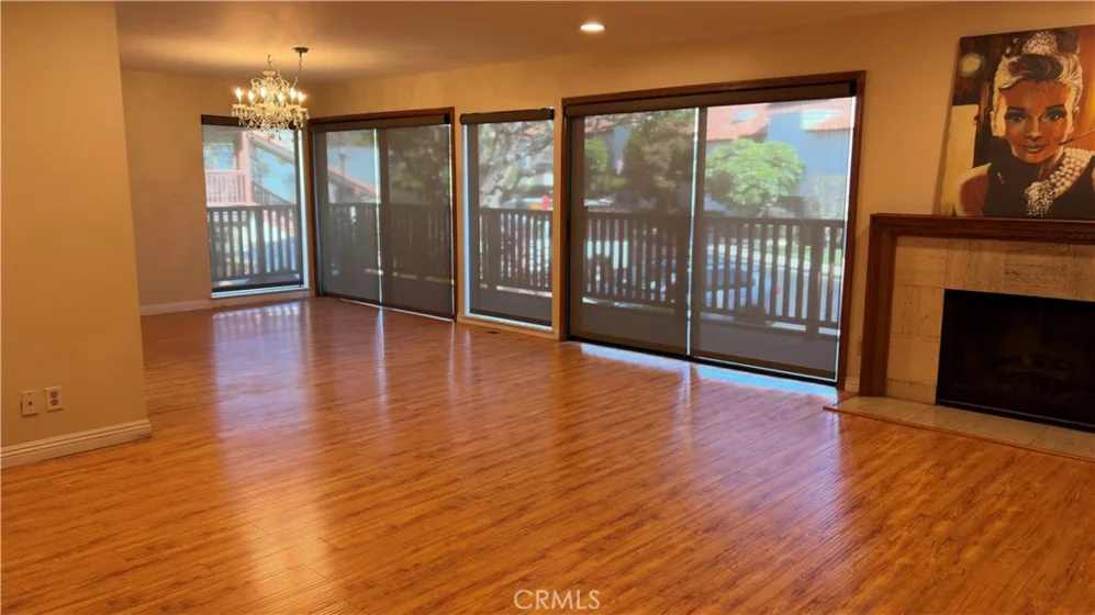 6358 Riviera Circle photo 2