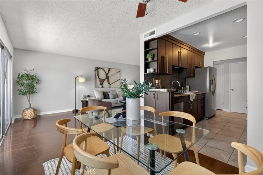 5412 Lindley Avenue #322 photo 50