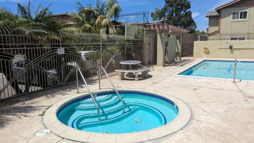 509 Calle Montecito #42 photo 33