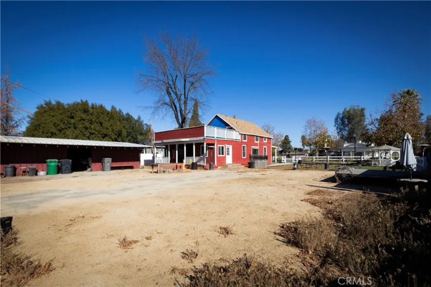 24771 Washington Avenue photo 8