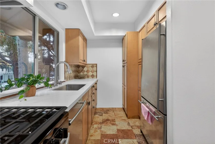 4301 Los Feliz #12 photo 12