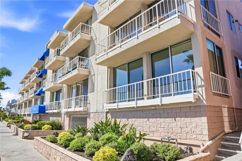 383 Bay Shore Avenue #307 photo 23