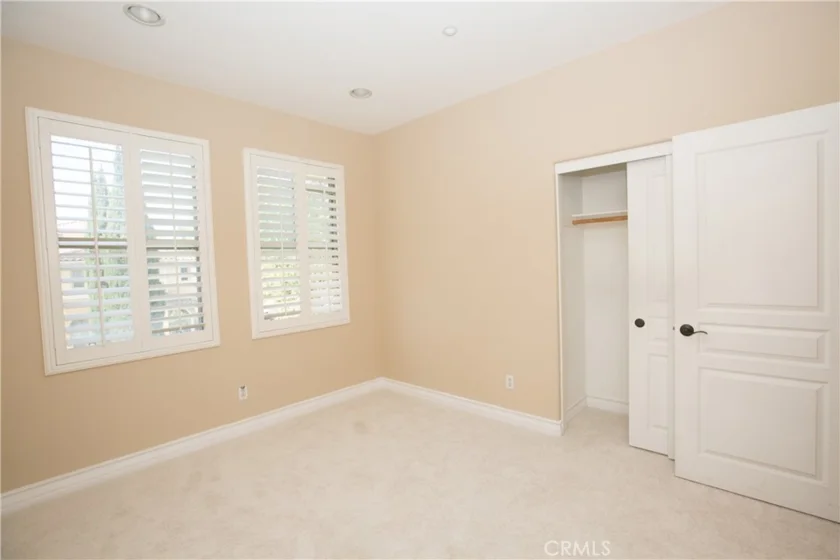 129 Chantilly photo 32
