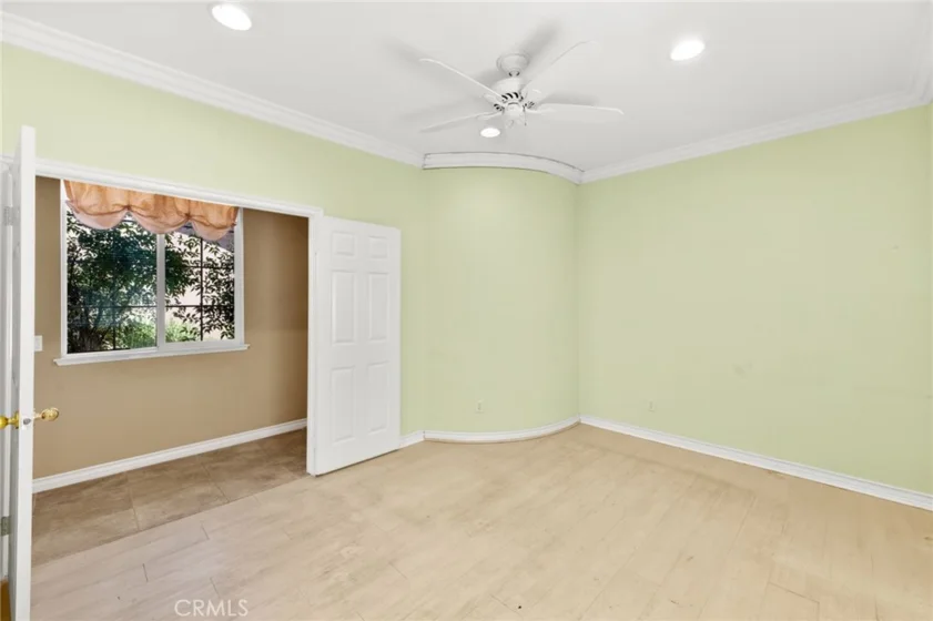 39894 Camden Court photo 40