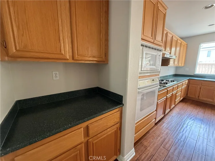 38218 Clear Creek Street photo 24
