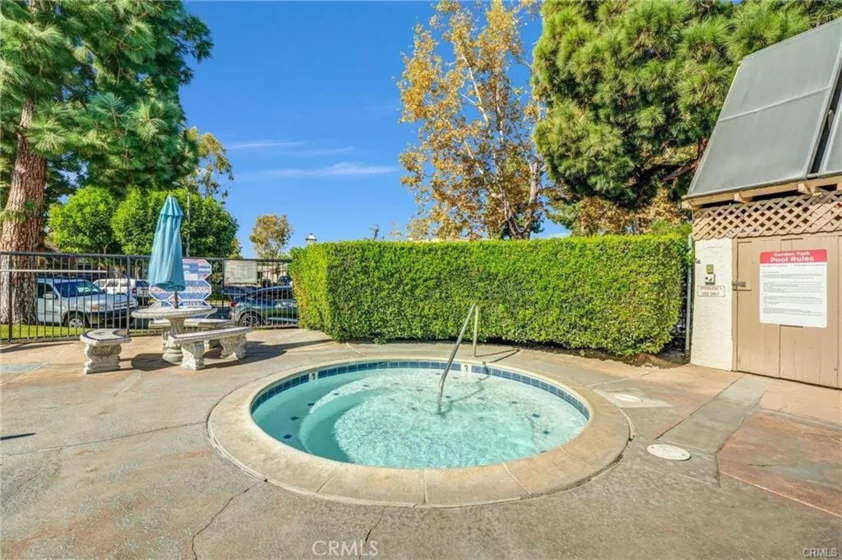 12942 Newhope photo 17